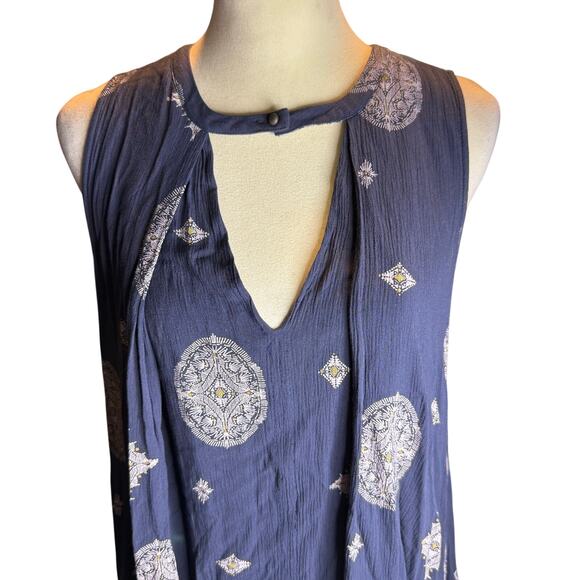 Free People Navy Blue Boho Sleeveless Swing Dress, Rayon Medallion Print, Large - Picture 3 of 10